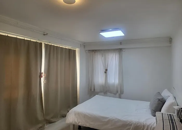 Best, Private, 3 Rooms, Hongdae, 6 Persons